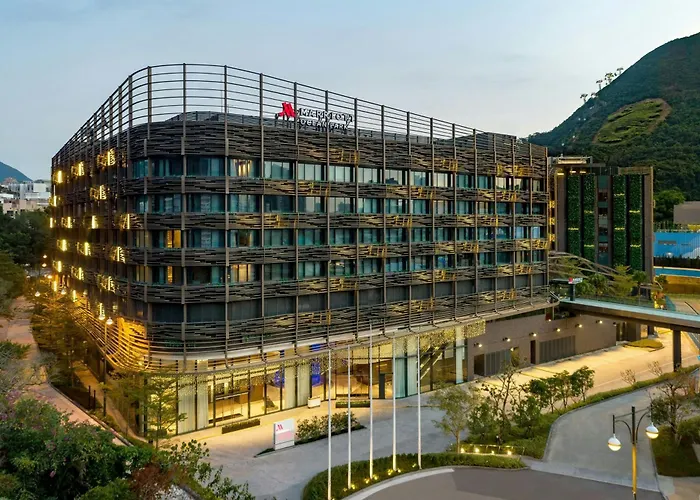 Hotels with tennis Hong Kong Ocean Park Marriott